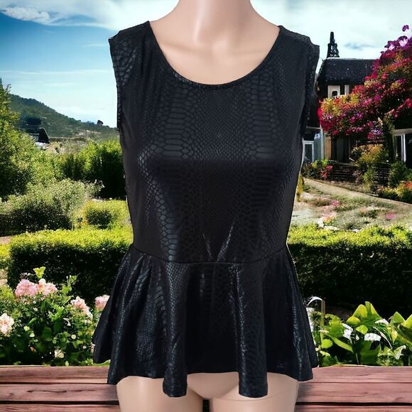 Vintage 90s Faux Leather Peplum Top S  Sexy Animal Print Embossed Wet Look Zips. - Picture 11 of 15